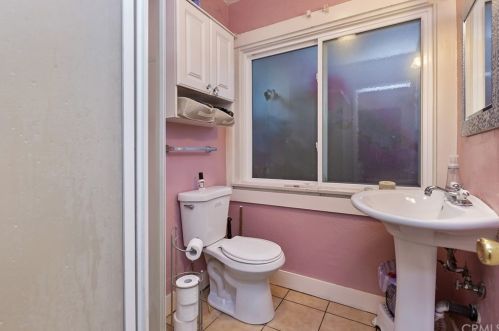 3407 Spruce St, Riverside CA exterior