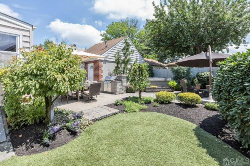 46 Lincoln Ave, Edison NJ exterior