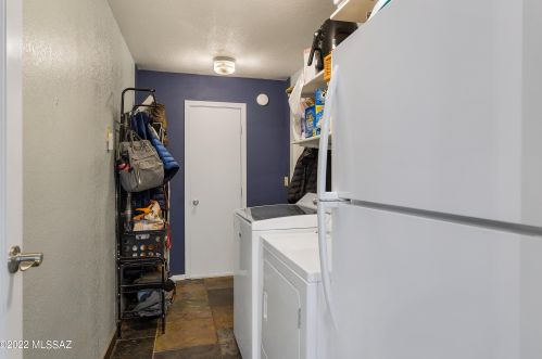 7117 Camino De Los Caballos, Tucson AZ 85743-9689 exterior