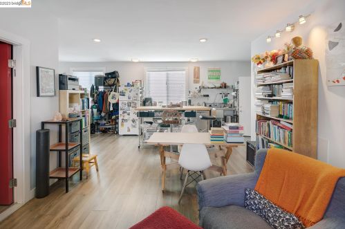 1502 10th St, Berkeley CA 94710-2376 exterior