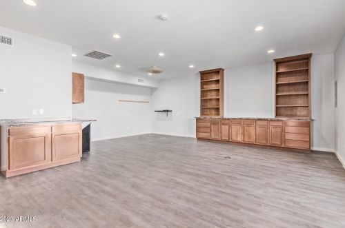 16402 40 Pl, Phoenix AZ 85050-8973 exterior