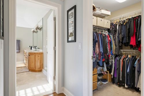 482 Prospect Ave, Elmhurst IL 60126-4325 exterior