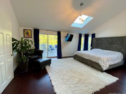 68 Pratt Rd, Killingly CT 06241-1740 exterior