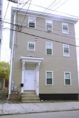 33 Vinton St, Providence RI  02919-2330 exterior