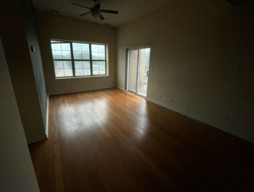 3549 Belle Plaine Ave, Chicago IL 60618-2238 exterior