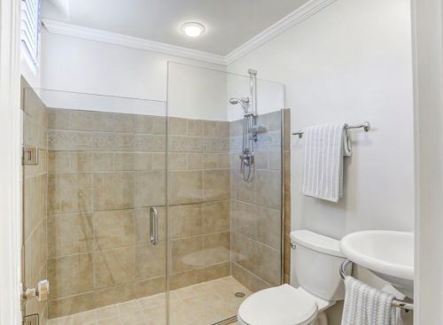 2485 Ellijay Dr, Atlanta GA 30319-3442 exterior