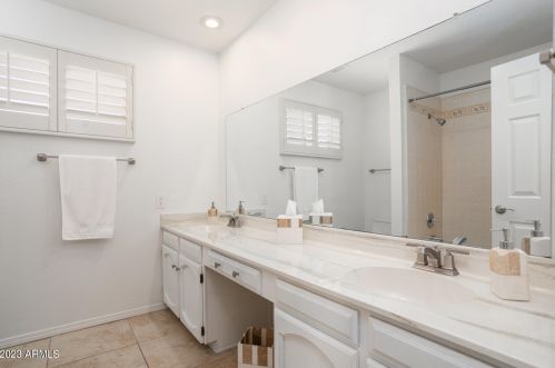 4540 Cortez St, Phoenix AZ 85028-2315 exterior