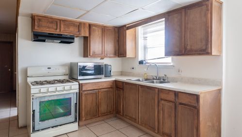 1019 93 St, Chicago IL 60617-4109 exterior