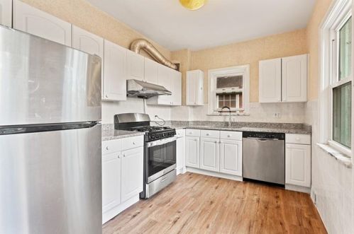 6525 Dalzell Pl, Pittsburgh PA 15217-1441 exterior