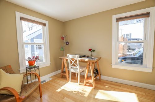 5 Perkins St, Concord NH 03301-4520 exterior