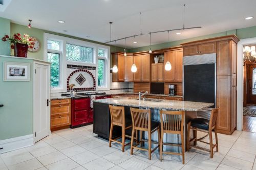 746 Gorham St, Madison WI 53703-1521 exterior