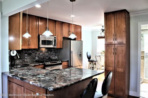 310 Maryland Ave, Point Pleasant Beach NJ 08742-4609 exterior