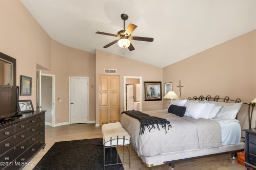 38145 Mtn Site Dr, Tucson AZ 85739-3016 exterior