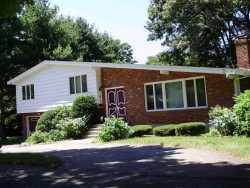 44 Marla Cir, Newton, MA 02459-3429