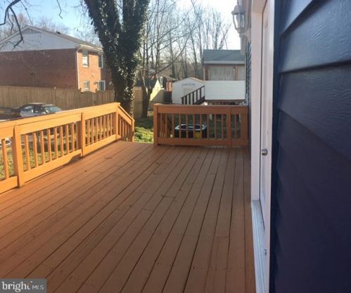 3206 Shaw Park Ct, Alexandria, VA 22306-3006