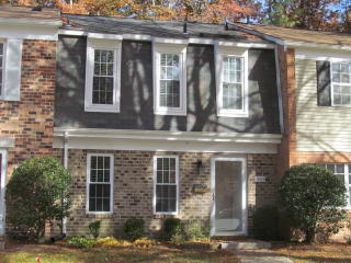 1565 Heritage Hill Dr, Richmond VA  23238-4326 exterior