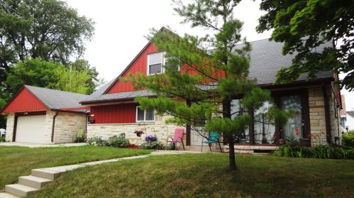 3675 88th St, Milwaukee WI  53228-1531 exterior