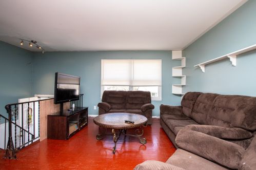 115 Melody Ln, Bull Valley IL 60098-2568 exterior