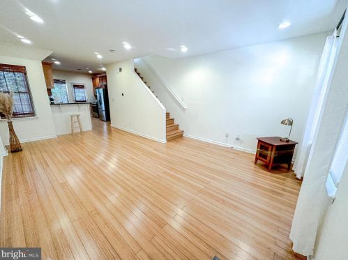 915 19 St, Philadelphia PA 19146-2638 exterior