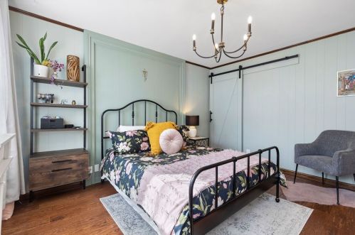 4002 Howley St, Pittsburgh PA  15224-1418 exterior