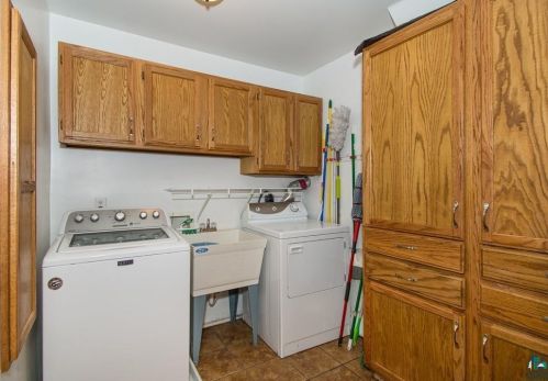 820 Partridge St, Duluth MN 55811-2128 exterior