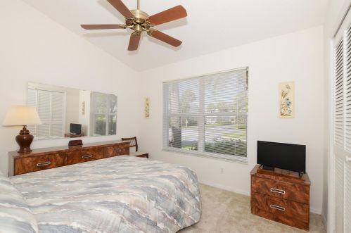 325 Tuscany Ct, Fort Pierce FL 34986-1731 exterior