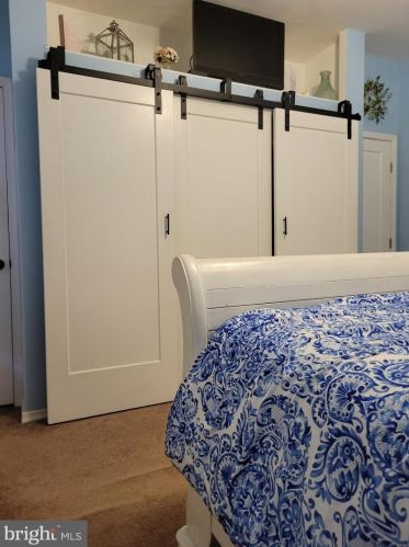 3136 Gaul St, Philadelphia PA 19125-2720 exterior