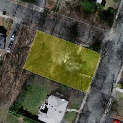 137 Allen Ave, Newton MA 02468-1734 aerial view