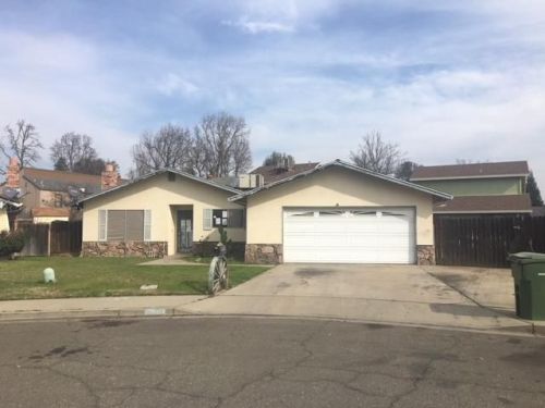 2840 Ball Ct, Turlock CA  95382-1093 exterior