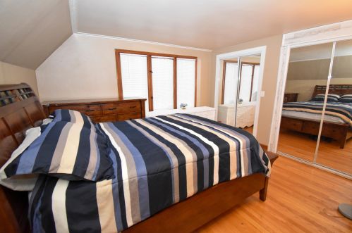 3308 46, Milwaukee WI 53219-4824 exterior