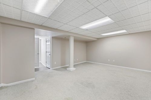 7130 Circleview Dr, Saint Louis MO 63123-1603 exterior