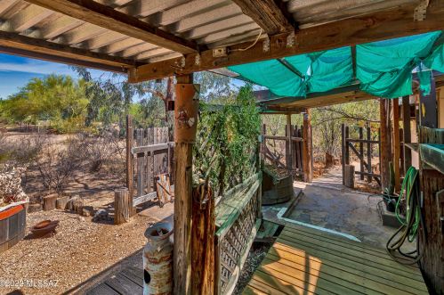 4105 Hogan Dr, Tucson AZ 85735-1809 exterior