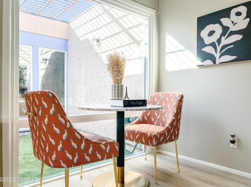 5694 Camino De La Noche, Tucson AZ  85718-4421 exterior