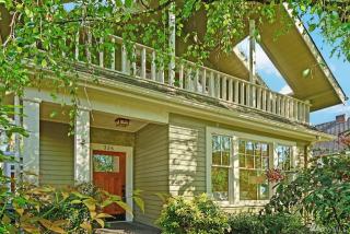 324 18th Ave, Seattle WA  98112-5109 exterior