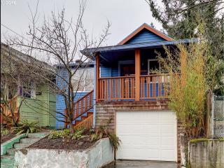 2908 Terry St, Portland, OR 97217-6256