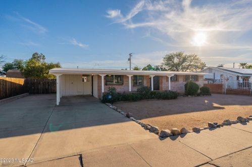 7342 19th St, Tucson, AZ 85710-5004