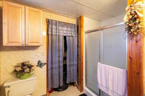 101 Railroad St, Ely MN exterior