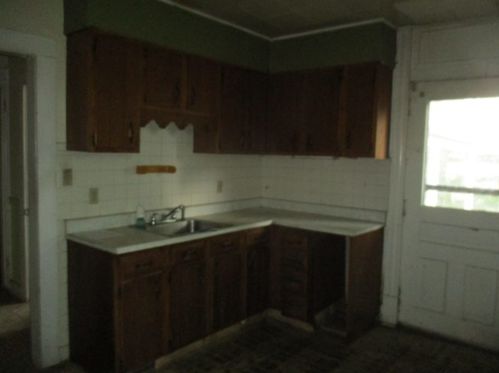 3711 Atkins St, Pittsburgh PA 15212-1901 exterior