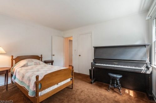 145 Fairmount Ave, Chatham Township NJ 07928-1823 exterior