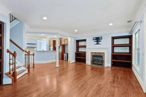 2777 Durham Dr, Atlanta GA  30319-3673 exterior