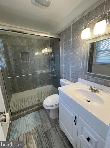 516 Fairhill Dr, Silver Spring MD exterior