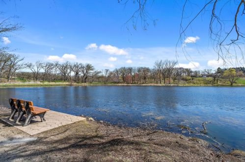 673 Saddle Rdg, Bull Valley IL 60012-3600 exterior