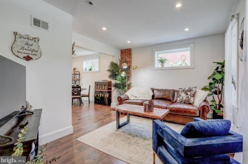 354 New Holland Ave, Lancaster PA  17602-2301 exterior