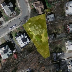 28 Clyde St, Newton MA 02460-2209 aerial view