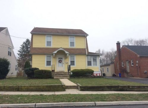 111 Washington Ave, Runnemede NJ  08078-1711 exterior