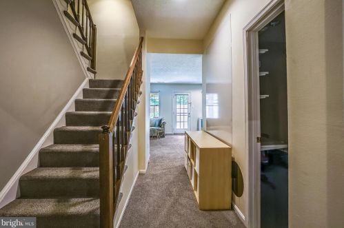 7707 Heatherton Ln, Rockville MD  20854-3212 exterior