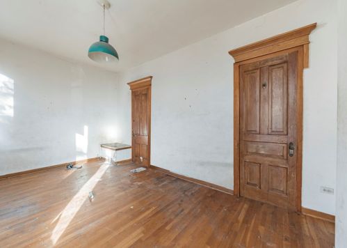 2452 Lexington St, Chicago IL 60612-3428 exterior