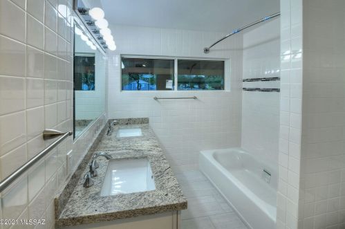 2101 Copper St, Tucson AZ  85719-3213 exterior