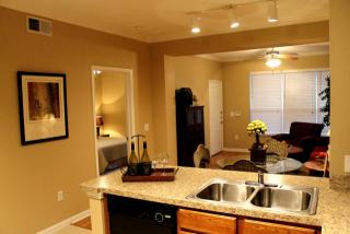 10221 Centrepark Dr, Houston TX  77043-1224 exterior