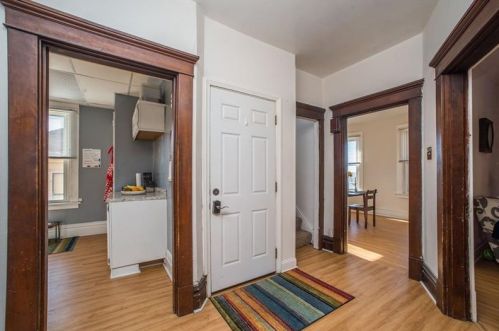 1413 Chelton Ave, Pittsburgh PA 15226-2323 exterior